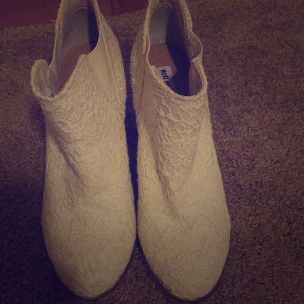 White Lace Cowgirl Boots